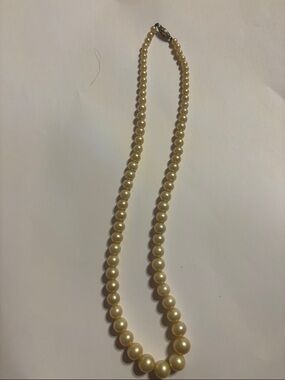 Classic Cream Pearl Strand Necklace - Timeless Women Jewelry